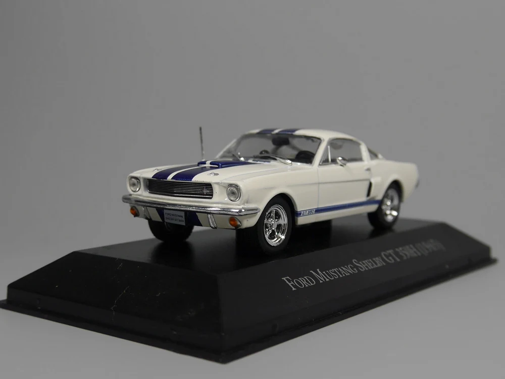 Авто ИНН-иксо 1:43 Ford Mustang Shelby GT 350H 1965 литая модель автомобиля