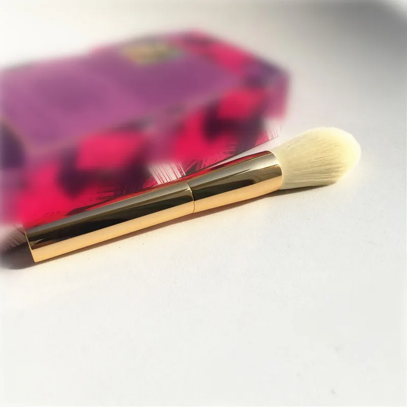 TARTE X NICOL CONCILIO BRUSH SET _ 6