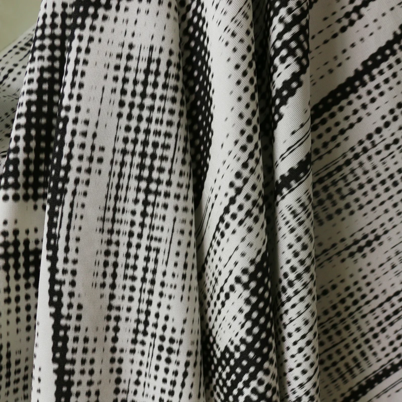

Geometric Natural Italy Silk Cotton Knit Fabric Jersey 1y* 1.35m