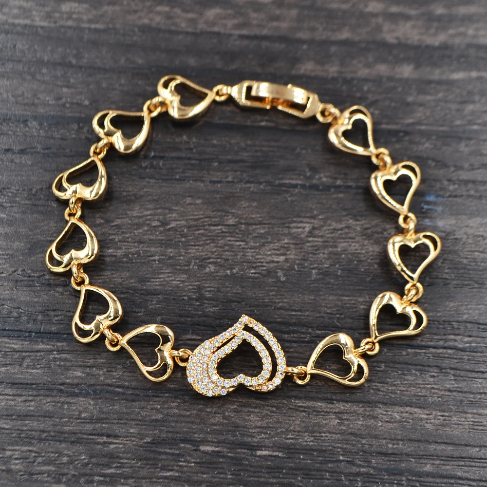 

Fashion Women Gold Color Clear Cubic Zirconia CZ Love Hearts Link Bracelet Jewelry