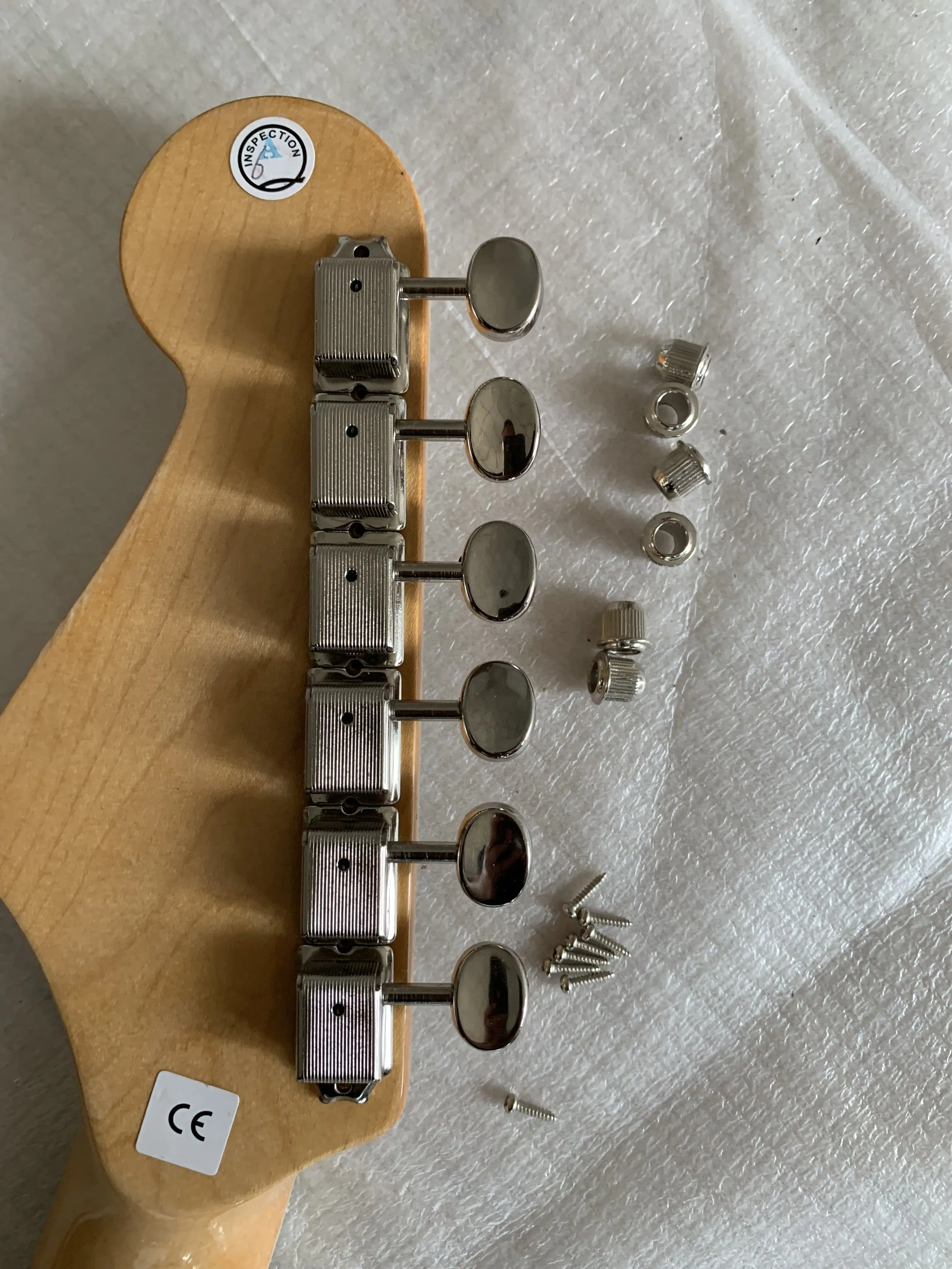 

Geninue Machine Head Tuners 6pcs/set In line Electric Guitar Made in Korea #N003