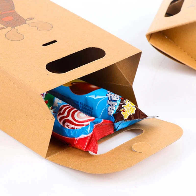 2pcs/5Pcs/10pcs  2018 Christmas Paper Bag Box Xmas Party Holiday Cookies Candy Present Bag
