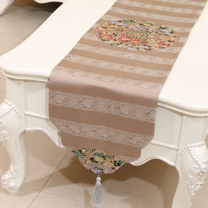 Ethnic Printed Silk Brocade Table Runner High End Chinese style Rectangular Dining Table Protective Mats Tea Table Cloth Ethnic Printed Silk Brocade Table Runner High End Chinese style Rectangular Dining Table Protective Mats Tea Table Cloth