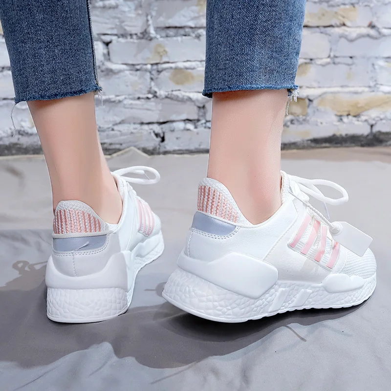 

New Women Flat Shoes Casual Spring Fashion Mesh Sneaker Flats 2019 Shoes Slip On Breathable Shoes
