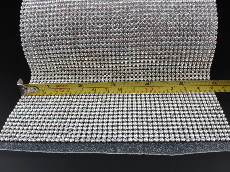 Billig 48 Reihen SS8 Diamant Hotfix Strass Mesh Banding Kette mit silber Aluminium basis kristall trimmen mesh 15,5 cm * 120 cm für kleidungsstück