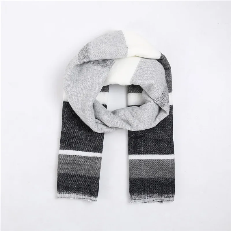 M1713-Black and White-7