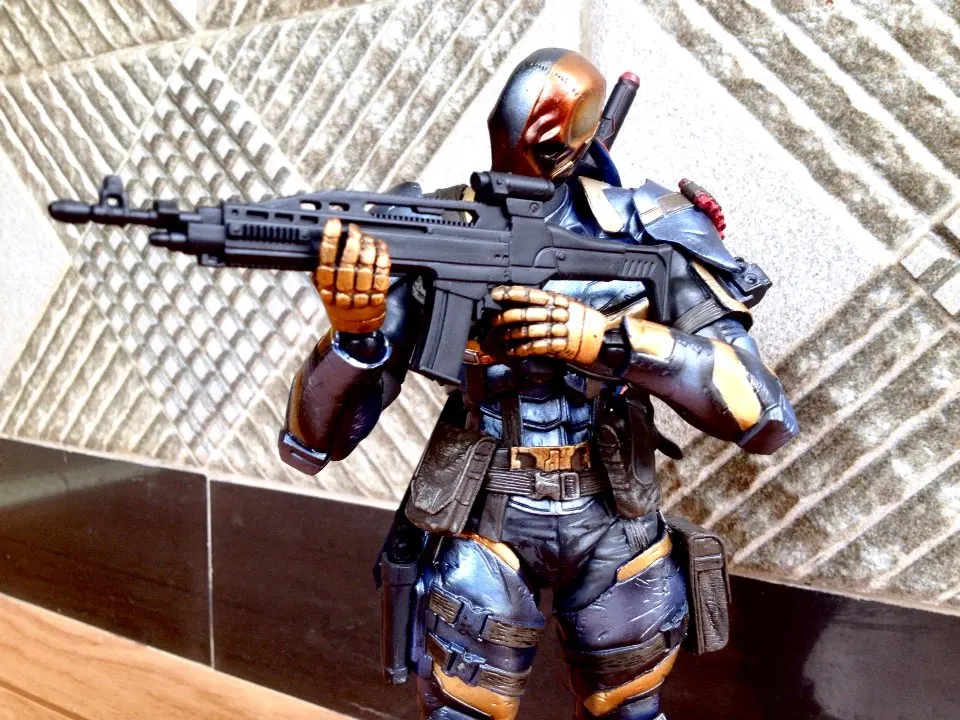 Play Arts 27 см DC персонаж Deathstroke фигурка модель игрушки