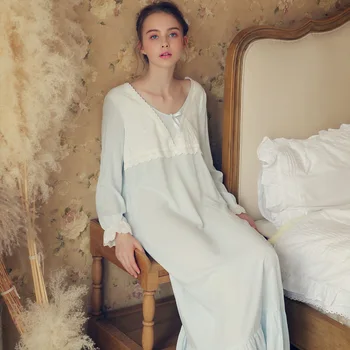 

Autumn Women Vintage White cotton Lace Floral Gown Lady Royal Sexy Floral Sleepwear Nightgowns Retro QLX810164