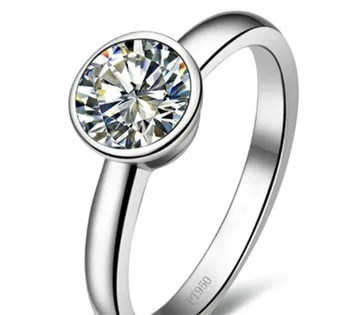 

18K White Gold Ring Brand Quality Excellent Round 0.5CT Classic Solitaire Moissanite Diamond Ring Engagement White Gold Jewelry