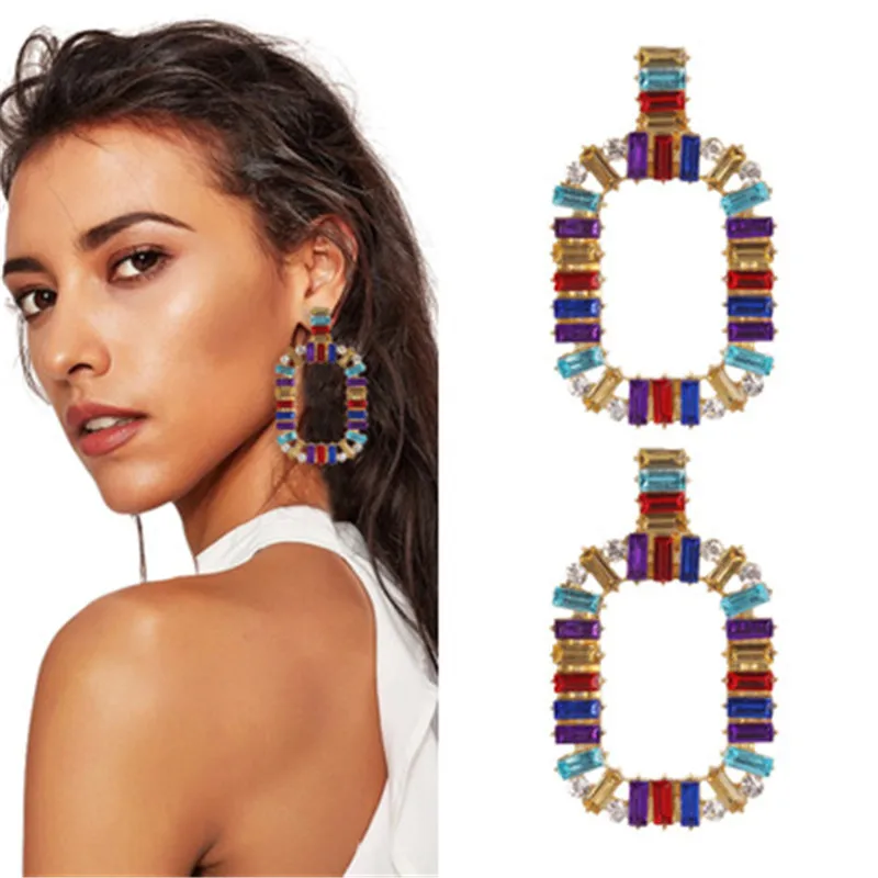 

BK BRAND COLOR DRILLE GEOMETRIC SQUARE EARINGS WOMEN EARRINGS