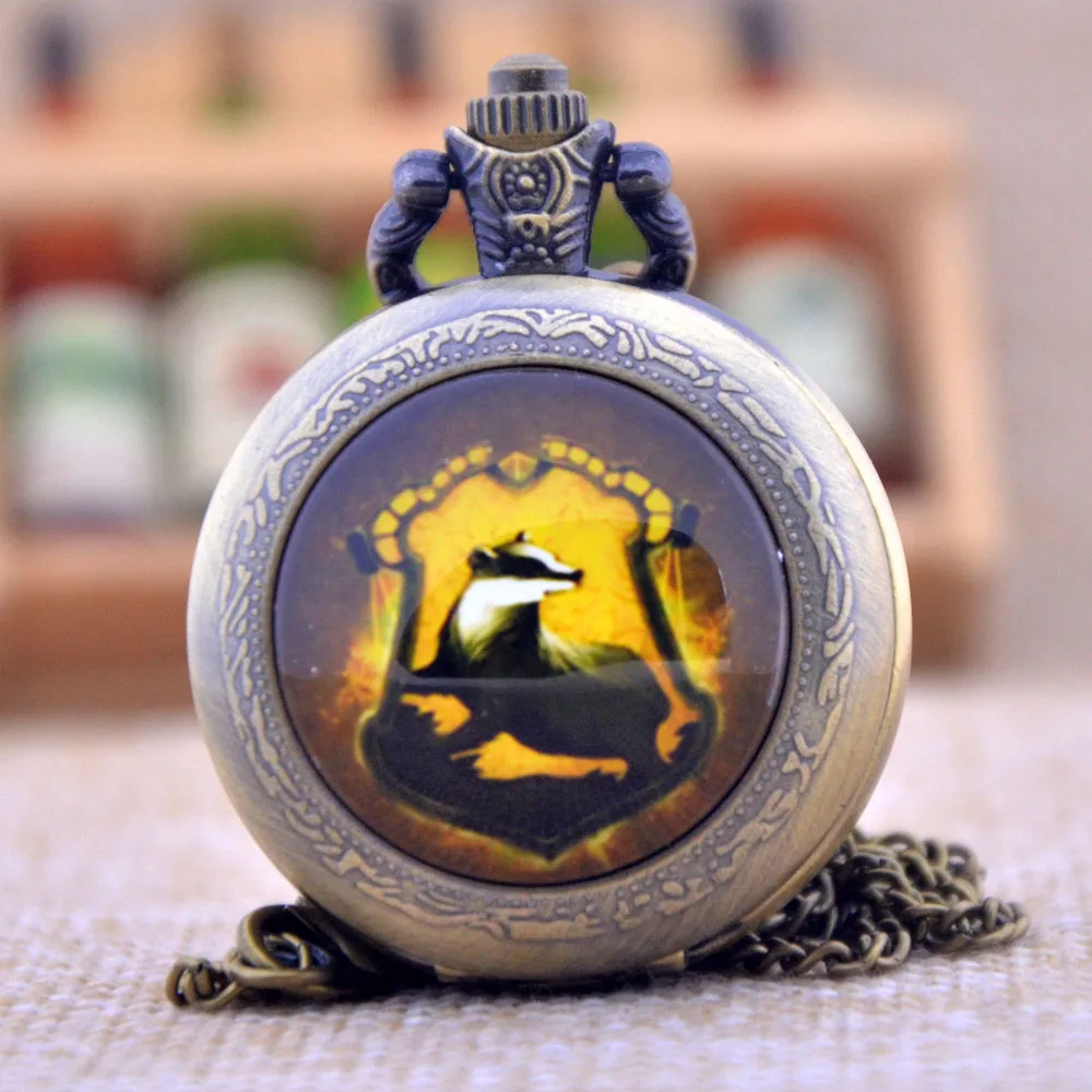 

Hogwarts Harry Potter Hufflepuff School Badger Black/Bronze/Silver Glass Dome Quartz Pocket Watch Necklace Men Women Kids Gift