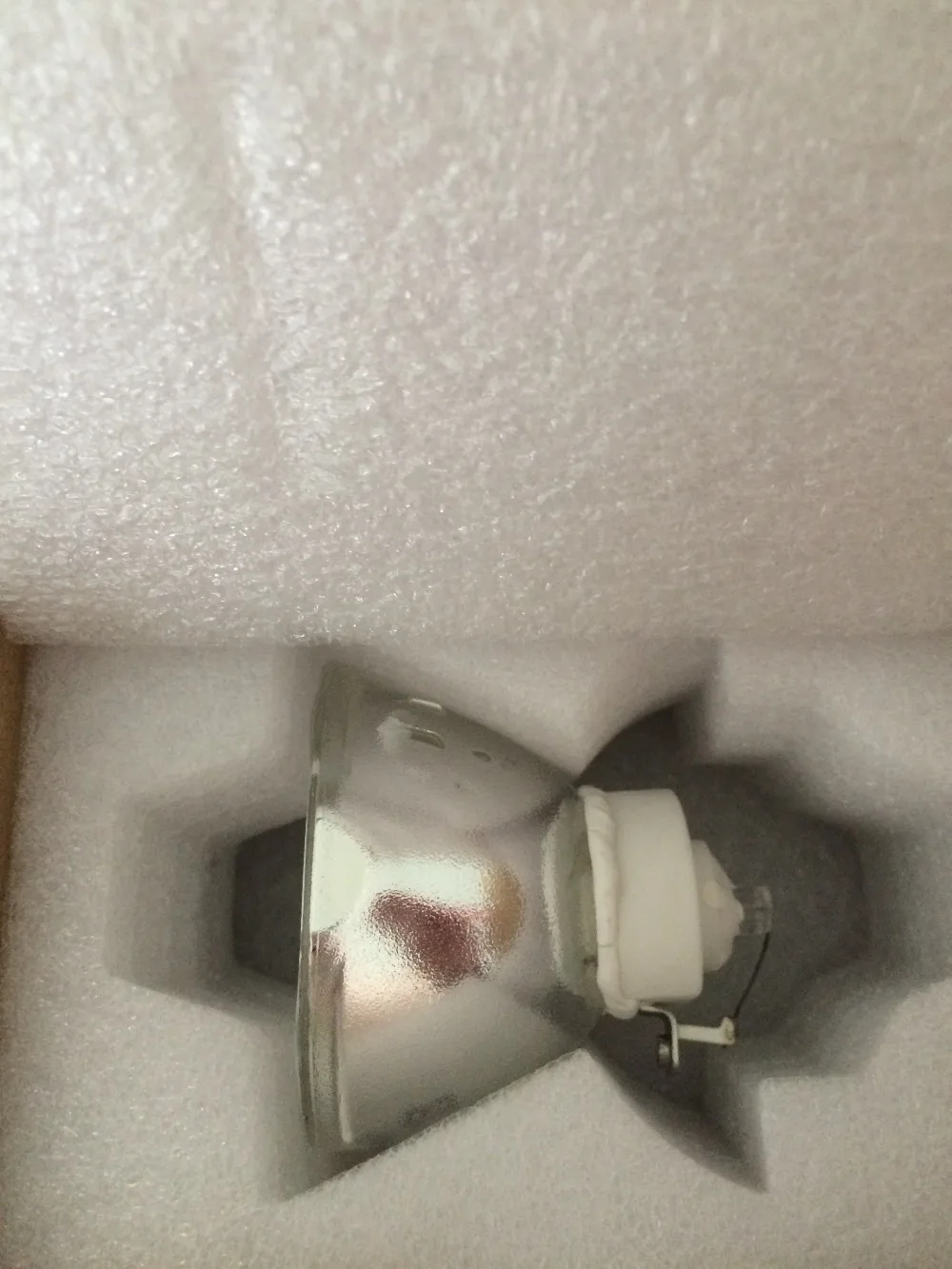 

SHENG Projector Bare Lamp Module V13H010L75/ ELPLP75 For EPSON EB-1940W/EB-1945W/EB-1950/EB-1955/EB-1960