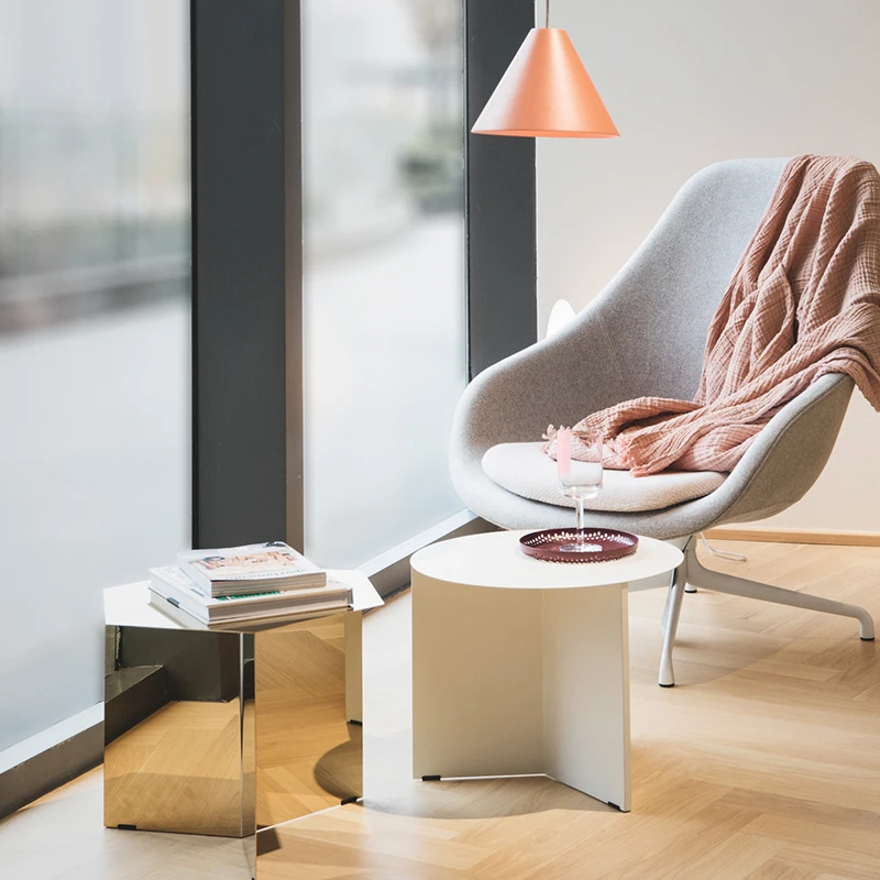 Скандинавский минималистичный кофейный мини-столик из нержавеющей стали для гостиной, креативный круглый титановый зеркальный столик для балкона, металлический чайный столик
