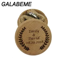 Пользовательский логотип деревенское обручальное кольцо-носитель персонализированное выгравированное название& Дата деревянная круглая коробочка для кольца обручальное кольцо коробка