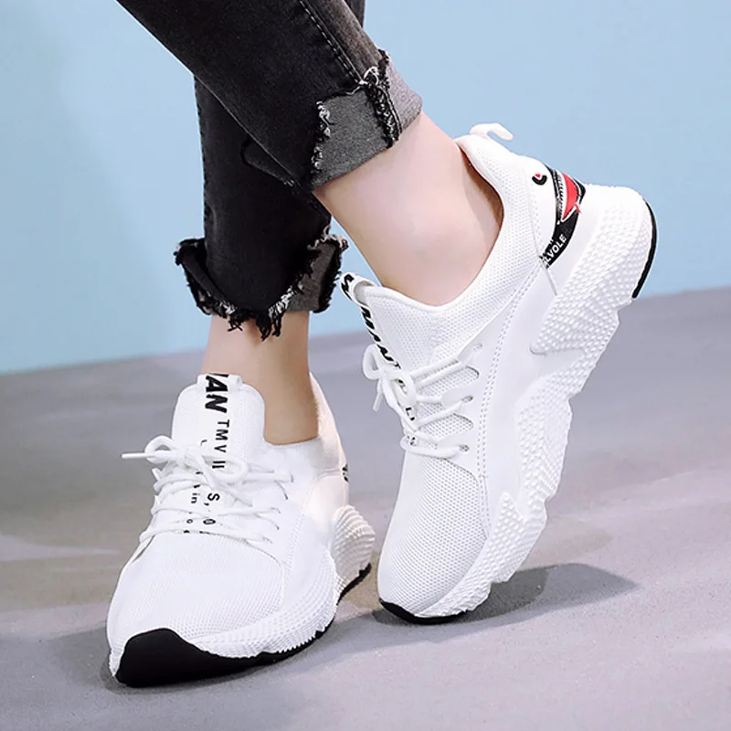 Breathable Mesh Women Shoes 2019 New Spring Lace-up Sneakers Walking Shoes for Women Light Sports Shoes Zapatillas Deporte Mujer Breathable Mesh Women Shoes 2019 New Spring Lace-up Sneakers Walking Shoes for Women Light Sports Shoes Zapatillas Deporte Mujer