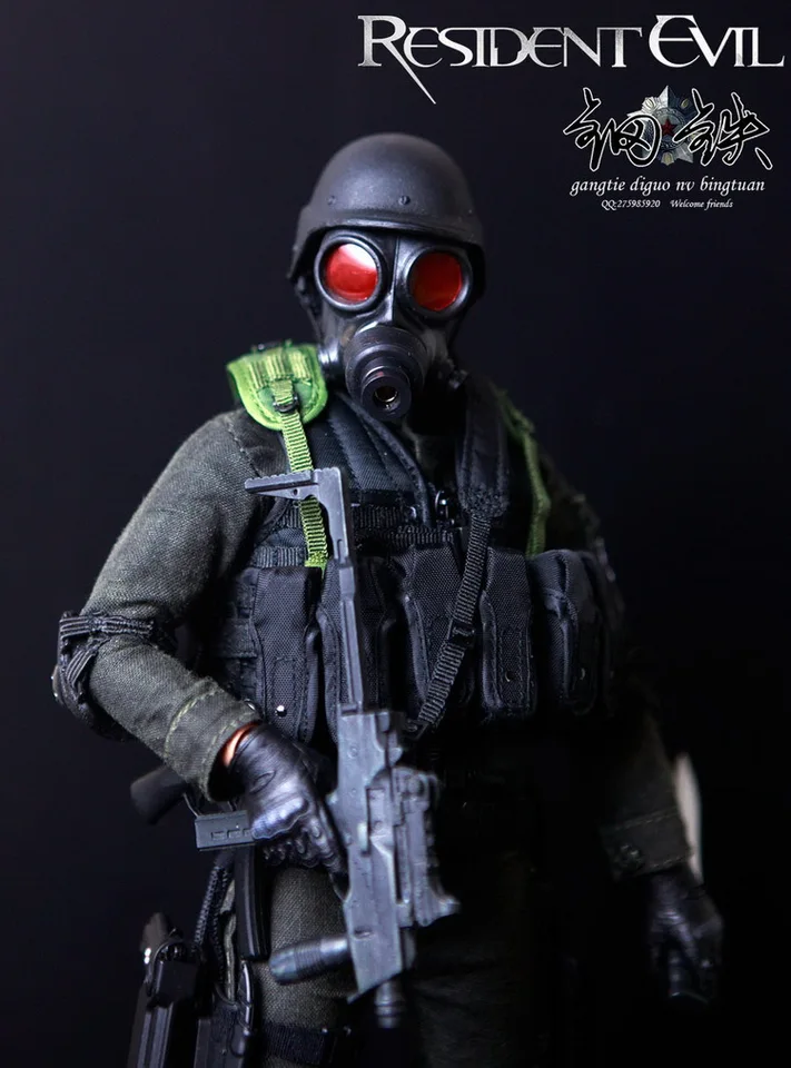 resident evil hunk figure