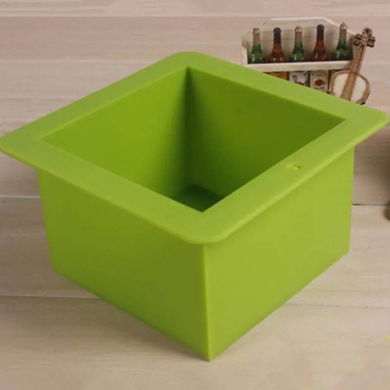 

500ml Volume , 9 * 9 * 6.5 cm cake decorating Cookie tools Bowl Silicone soap mold