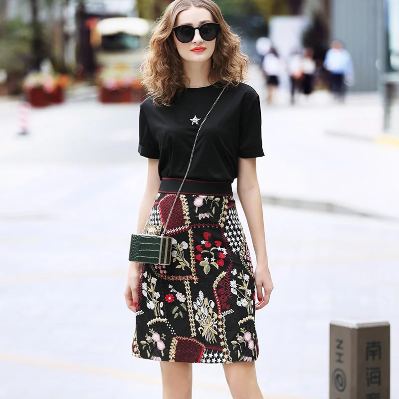 O1CN01Tckik82BWW4korW7l_!!72768346