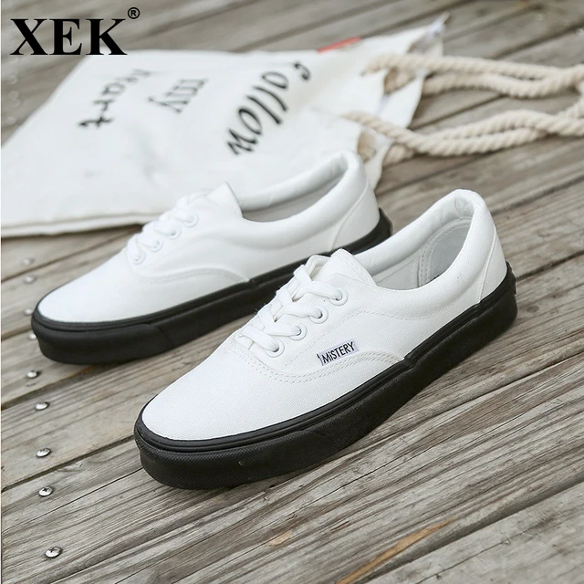 XEK 2018 New White Sneakers Classic Skateboard Shoes Women Wild Couple Canvas Shoes GD Retro Street Design Casual Shoes JH202