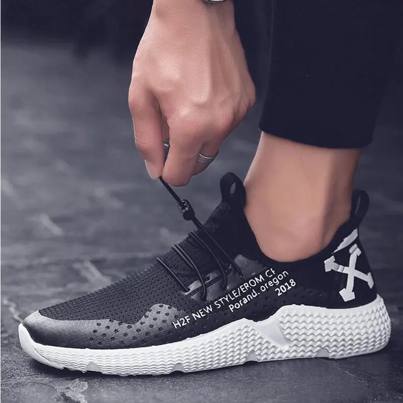 

Fashion Men shoes 2018 New Ultra-light Breathable mesh Slip-On sneakers Summer Man Casual comfortable men vulcanize Shoes M654
