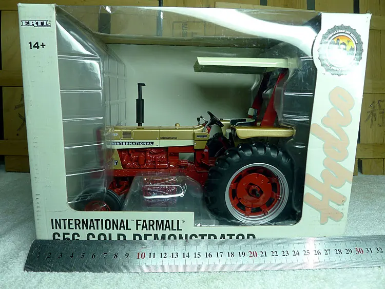 Case ih 656 трактор Case IWC золотой модель автомобиля американского бренда ERTL 1:16