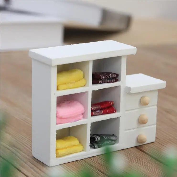 Wood Crafts Miniature Figurines Model Home Decoration