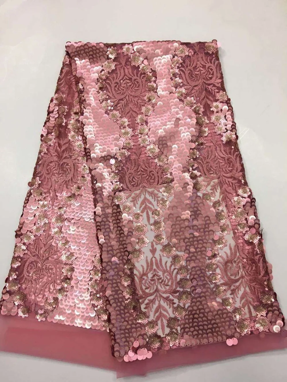

African Lace Fabric Beautiful High Quality lace fabric with sequins For women wedding dress Party
