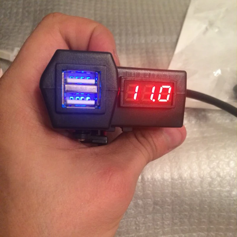 

NEW Waterproof 12V Motorcycle ATV Scooter with LED Digital Display Voltmeter Voltage Dual USB Power Socket Charger Power Switch