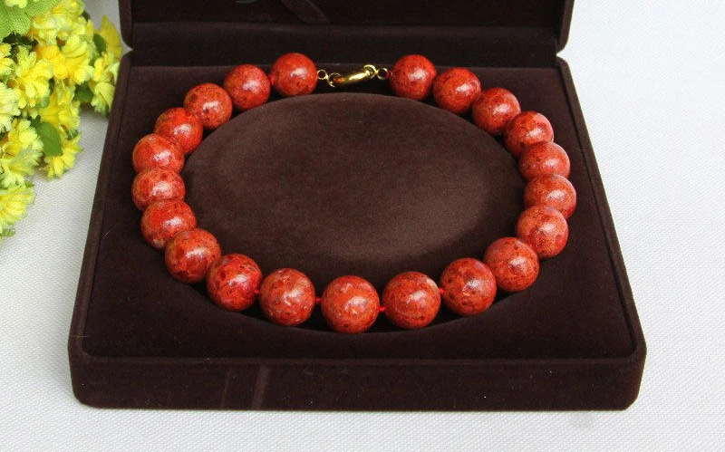 

AAA 18" 19mm natural round red sponge coral pendant necklace