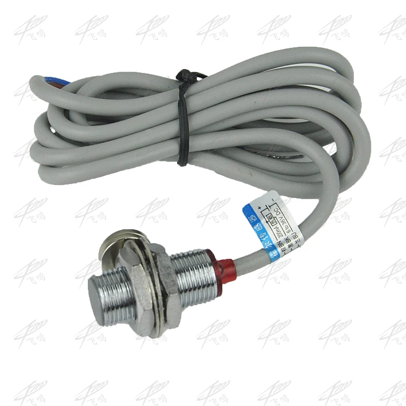 

NJK-5002C Hall Effect Sensor Proximity Switch NPN 3-Wires Normally Open + Magne