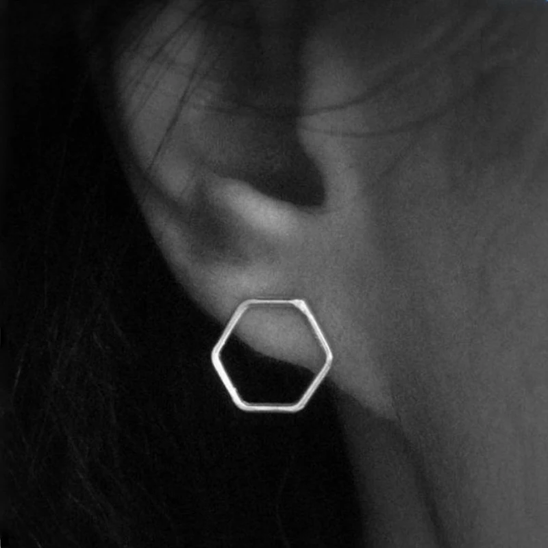 

Poputton Hollow Trapezoidal Pattern Stud Earring for Women Tiny Geometric Vintage Stud Earrings 2018 brincos para as mulheres