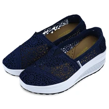 2017 Nuevas Mujeres de la Llegada Zapatos Casuales de Primavera y Verano Diseño de Encaje Hueco Fuera Resbalón En Los Zapatos de Plataforma para Las Señoras