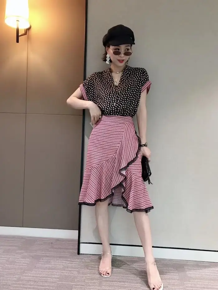 02 (1)