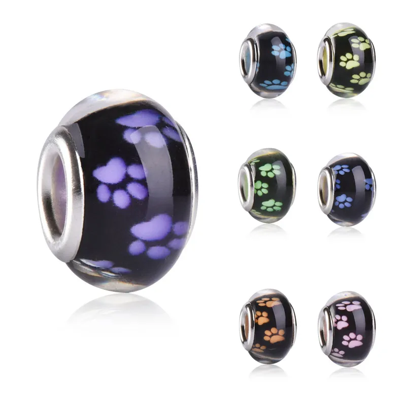 

Black Background Dog Feet Round Resin Plastic Beads Charms Big Hole for European Pandora DIY Jewelry Bracelet Necklace Chain