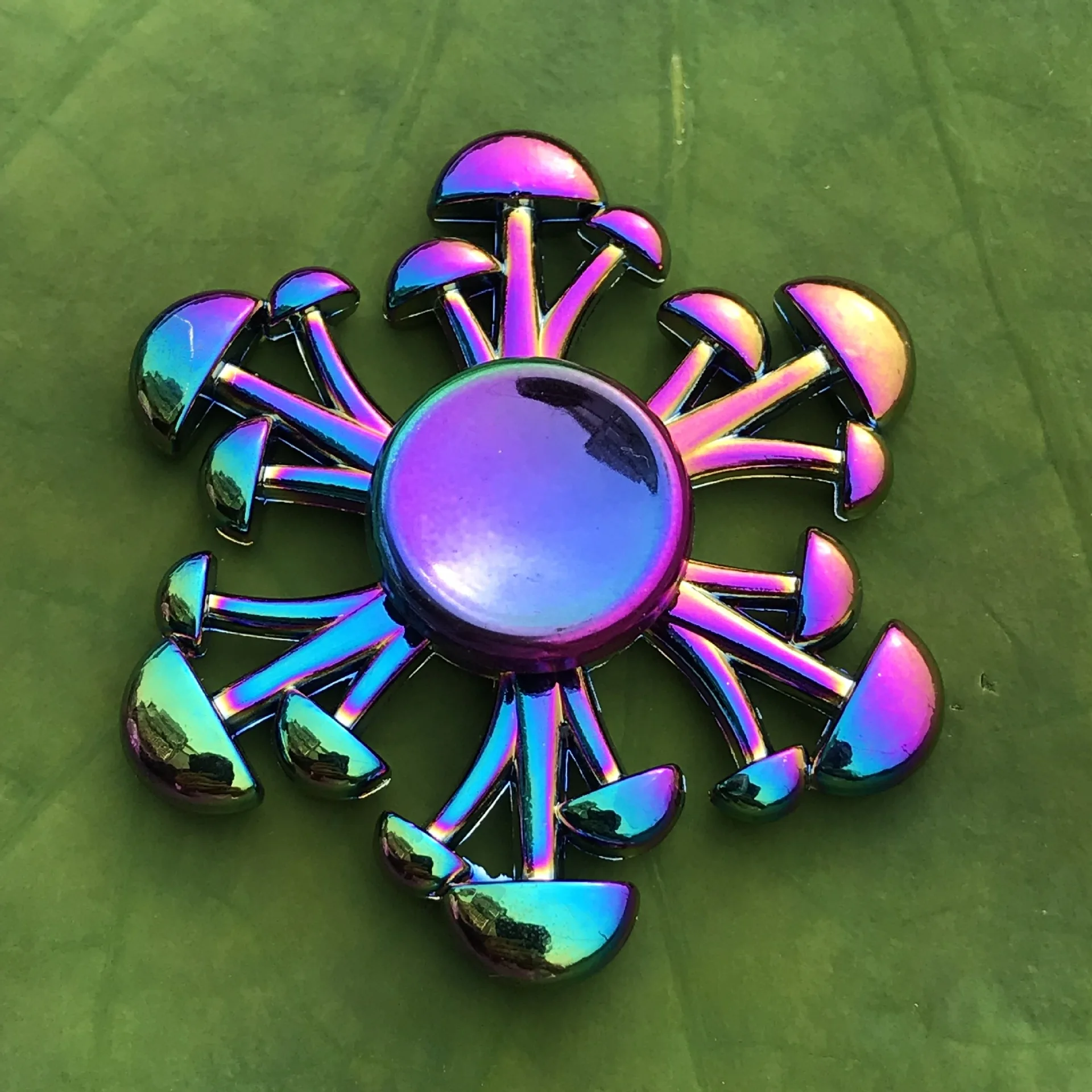 New Rainbow Hand Finger Fidget Spinner Toy Electroplate Hybrid Bearing Alloy Metal EDC Hand Tri Spiner 1 New Rainbow Hand Finger Fidget Spinner Toy Electroplate Hybrid Bearing Alloy Metal EDC Hand Tri Spiner 3