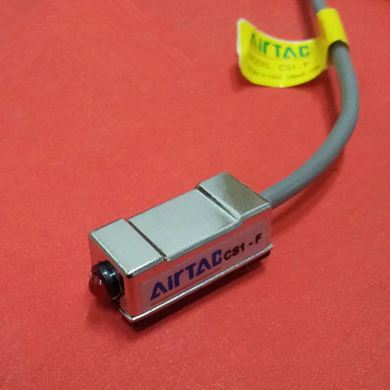 Датчик герконовый cs1 f
