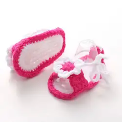Первые ходунки Новорожденные девочки вязаные крючком носки детская кроватка, туфли, ползунки 0-12 месяцев