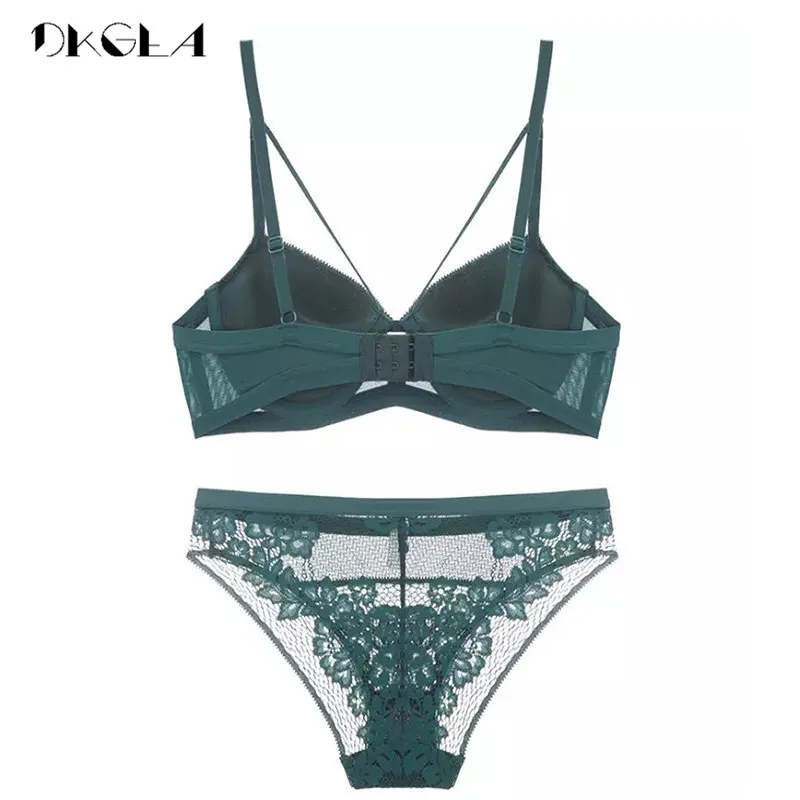 2019 New Bandage Green Lace Bra Set Women Lingerie Embroidery Thick Push Up Brassiere Cotton Underwear Set Sexy Bras Gather