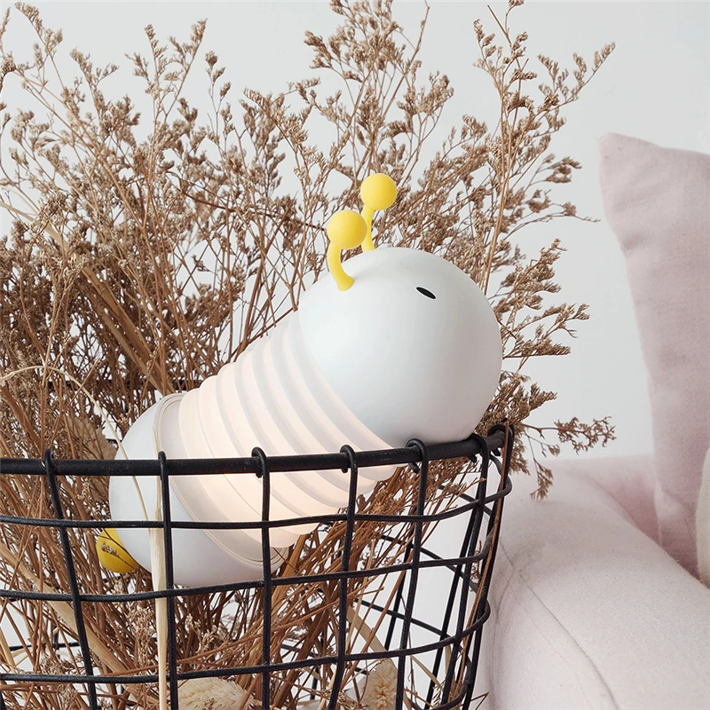

Folding USB Led Caterpillar Night Light Table Lamp For Children Bedroom Wall Telescopic Cartoon Charging Bedside Reading Lamp