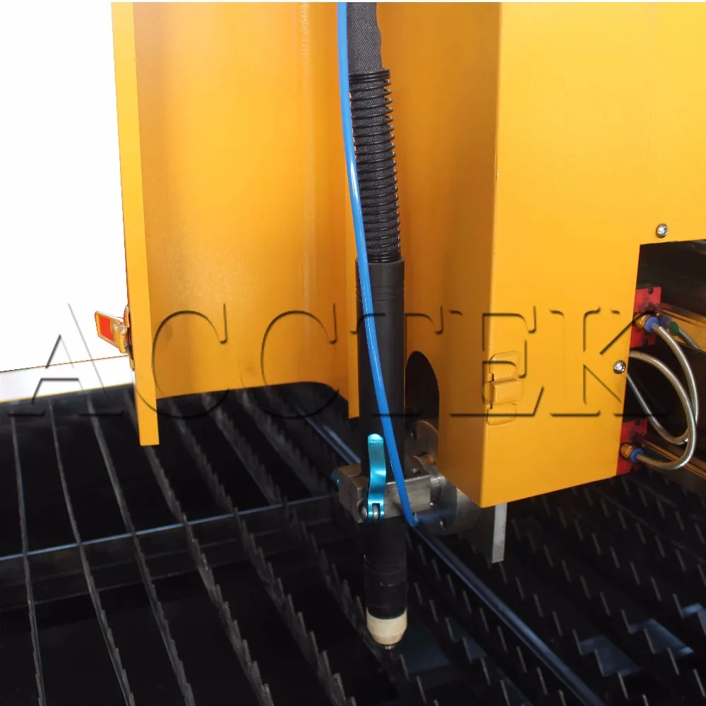 Jinan high speed carbon aluminium cnc schneiden maschine 1530 Stahl struktur plasma cnc maschine Jinan high speed carbon aluminium cnc schneiden maschine 1530 Stahl struktur plasma cnc maschine