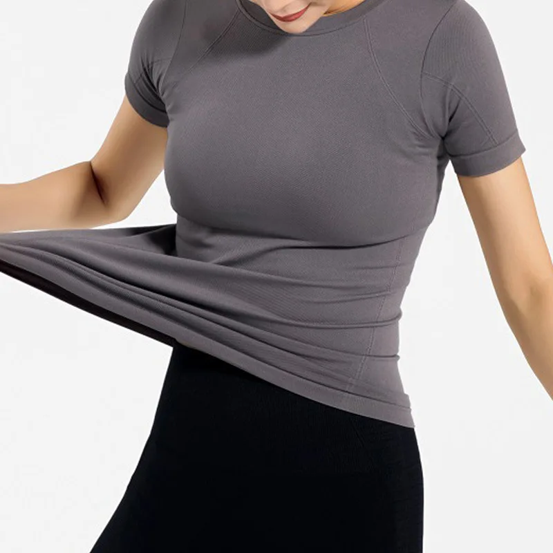

2019 New Seamless Short Sleeve Casual Summer T shirts Womens O-neck Quick Drying Fitness Running Sporting Excise Tshirts