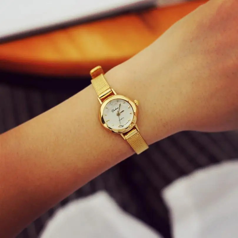 

Women Luxury Business Watches Ladies Dress Watch Alloy Watchband Formal clock Small Dial Delicate Quartz Analog Wristwatch