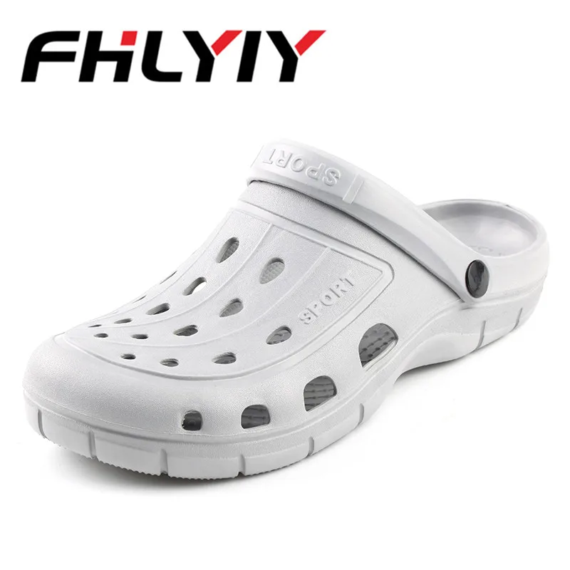 

Men Summe Sandals Croc Slipper Fashion Beach Sandals Casual Flat Slip on Slippers Flip Flops Men Hollow Shoes Outdoor Mens Shoes
