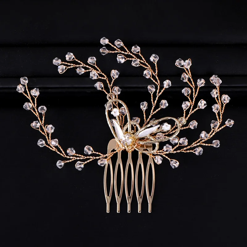 10145848586_1606437211