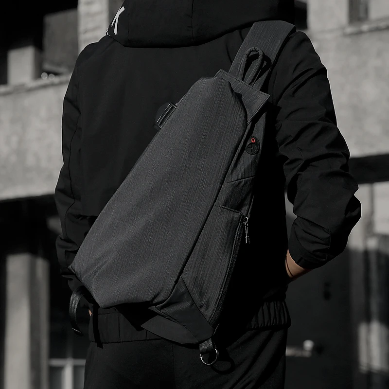 

Rowe Black Chest Pack Men Casual Shoulder Crossbody Bag USB Charging Chest Bag Water Repellent Travel Messenger Bag Male Fashion