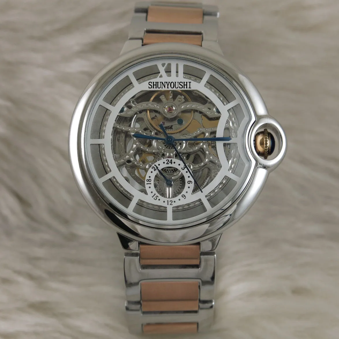 

WG05319 Mens Watches Top Brand Runway Luxury European Design Automatic Mechanical Watch