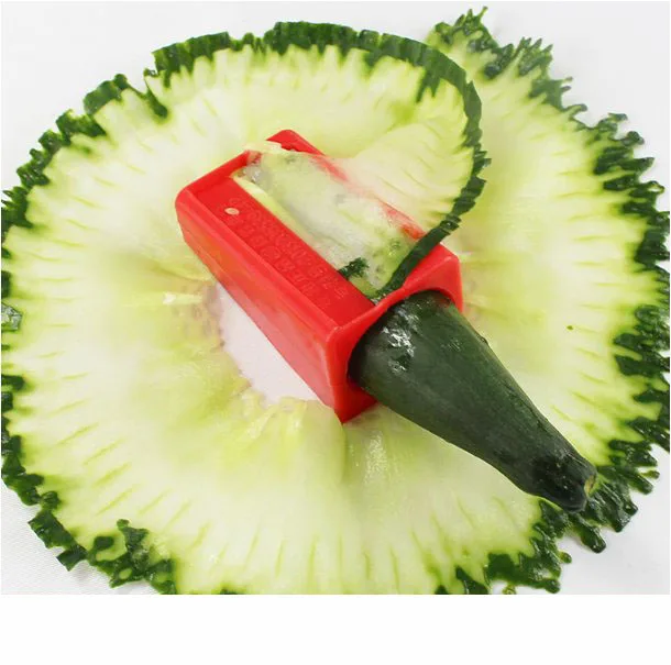 Cucumber mask beauty sharpener mask slicer cucumber roll beauty