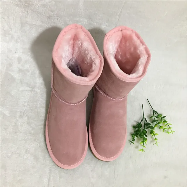 HOT Australian Style Women Unisex Snow Boots Waterproof Winter Leather Boots Brand IVG Outdoor Shoes Size EU35-45 tanie i dobre opinie Adult Slip-On Mid-Calf 0-3cm Flat with Flat (≤1cm) Round Toe Plush Fits true to size take your normal size Solid HOT Australian Style Women Unisex Snow Boots Waterproof Winter Leather Boots Brand IVG Outdoor Shoes Size EU35-45 tanie i dobre opinie Adult Slip-On Mid-Calf 0-3cm Flat with Flat (≤1cm) Round Toe Plush Fits true to size take your normal size Solid