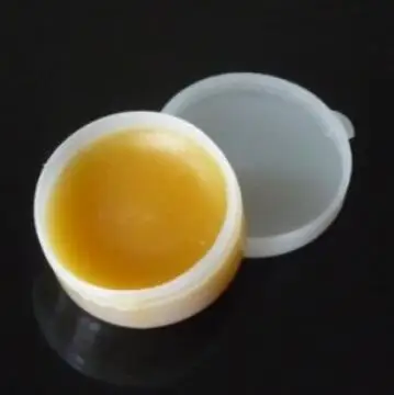 

1pc Small Box Yellow Wax Used for Invisible Thread Magic Accessory Stage Close Up Illusions Magic Tricks Gimmick Props