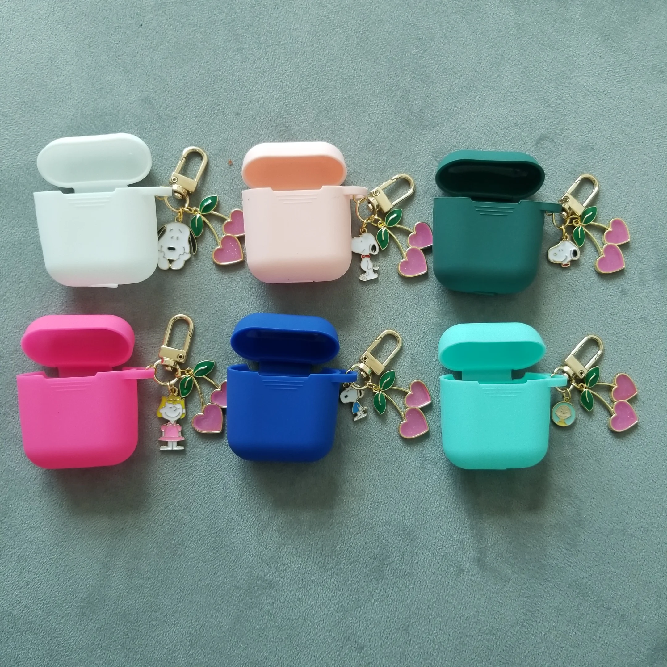 

Cute Pendant Wireless Bluetooth Earphone Case For Apple AirPods Silicone Charging Headphones Cases For Airpods Protective Cover